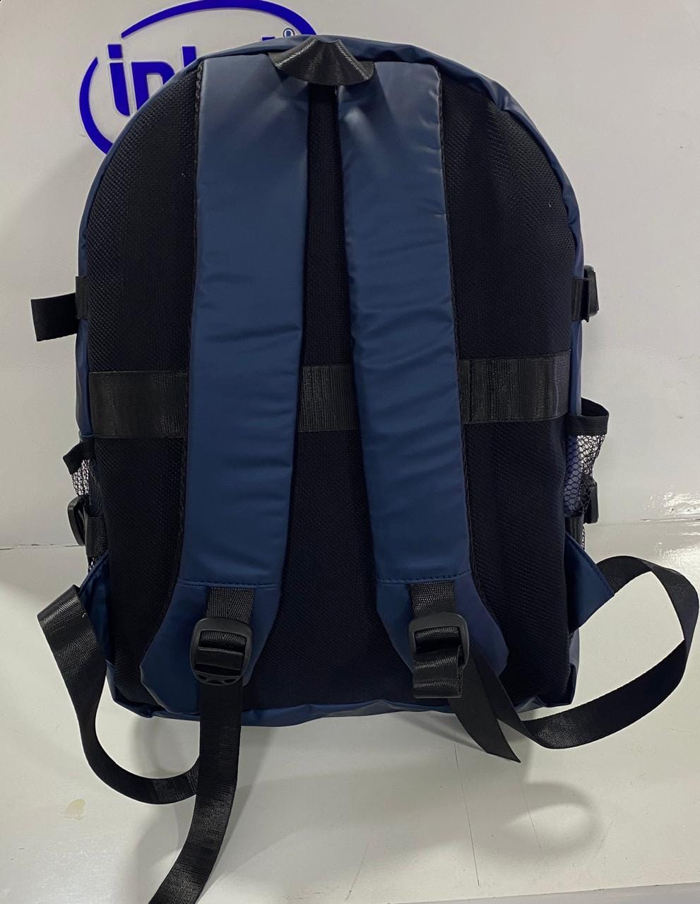 MANTARAY VERTO 15.6 Inch Laptop Backpack
