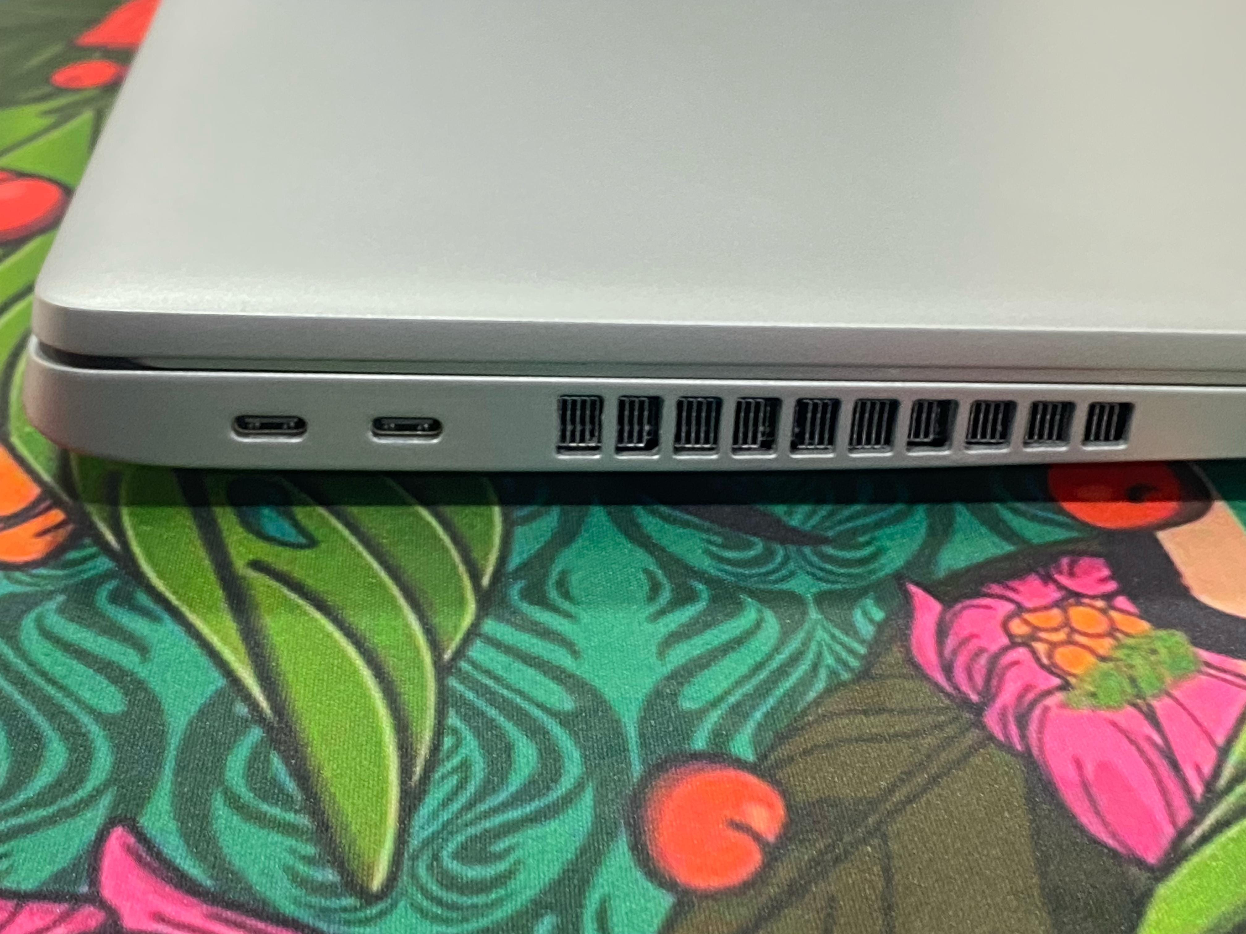 لاب توب ديل Precision 3560 (انتل كور i7-1165G7 - رام  16 جيجابايت DDR4 - هارد 512 جيجابايت M.2 -  فيجا انتل Iris Xe + نفيديا 2جيجابايت T500 - شاشة 15.6 بوصة FHD كاميرا -تاتش) استعمال خارجopy