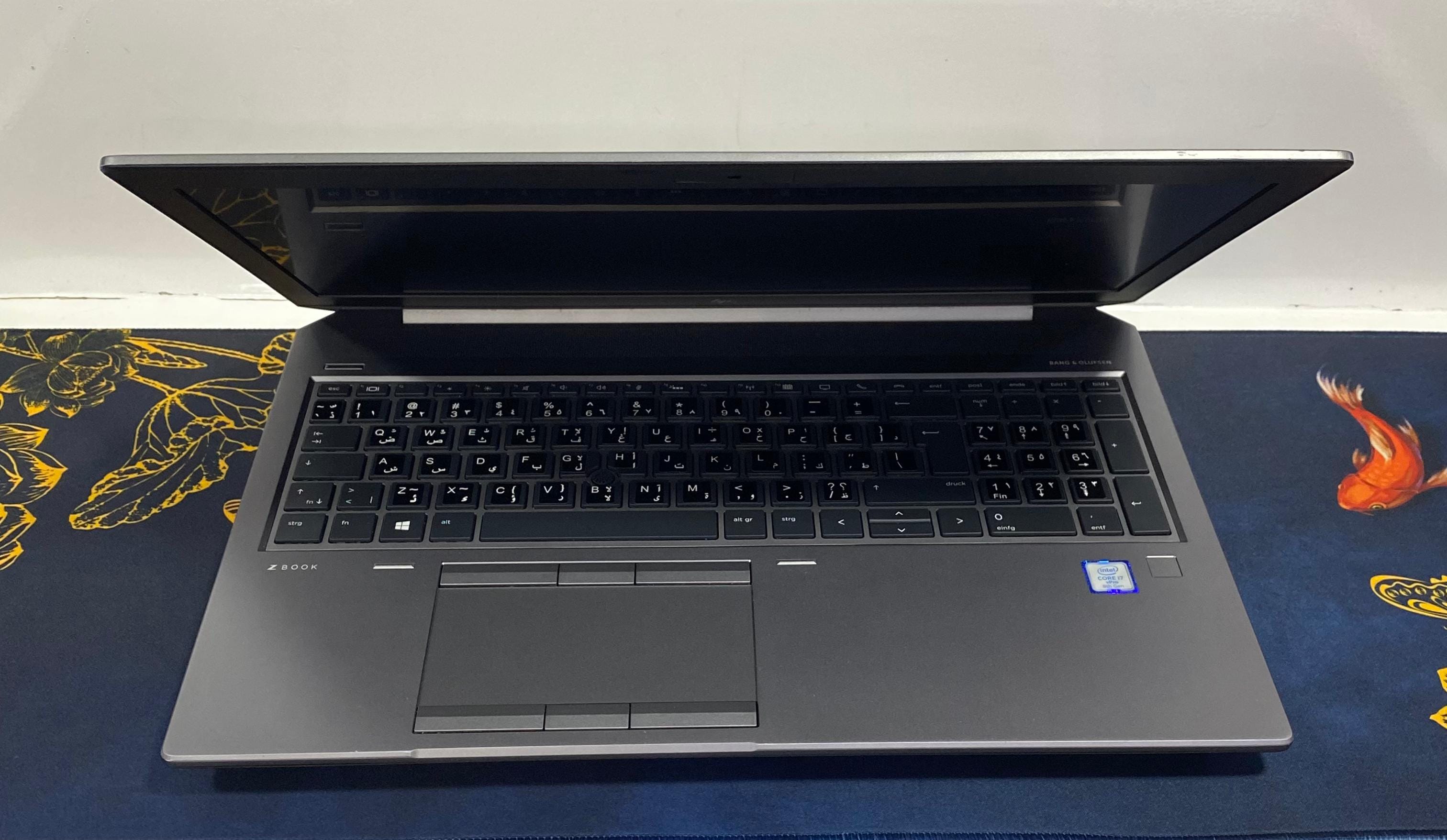 لاب توب HP ZNBOOK 15-G5 WorkStation( انتل كور i7/8850H- رامات DDR4 16 جيجابايت - M.2 NVMe هارد 512 جيجابايت - DDR5 Quadro P1000- شاشه 15.6 بوصه FHD- كاميرا) إستعمال خارج