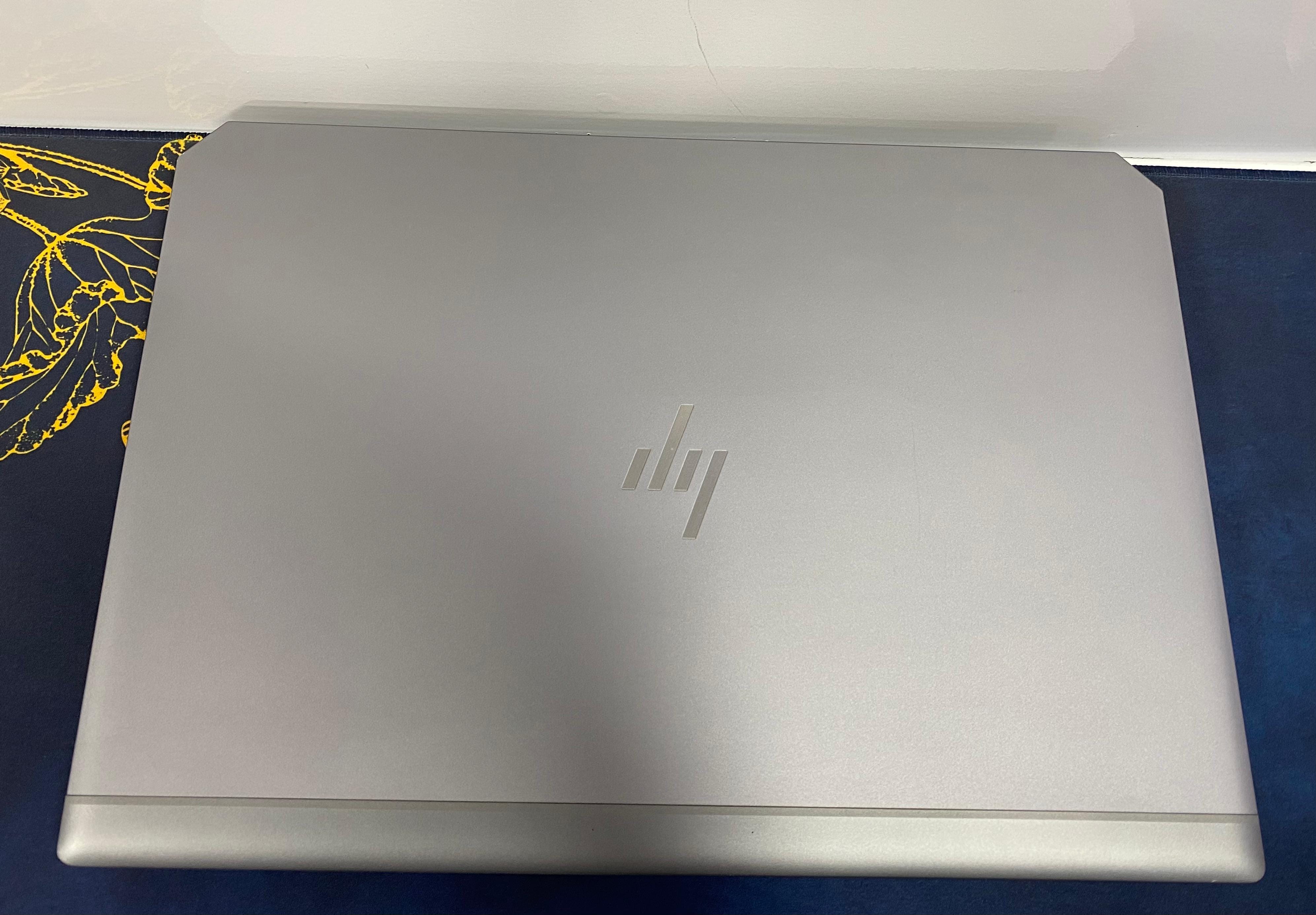 لاب توب HP ZNBOOK 15-G5 WorkStation( انتل كور i7/8850H- رامات DDR4 16 جيجابايت - M.2 NVMe هارد 512 جيجابايت - DDR5 Quadro P1000- شاشه 15.6 بوصه FHD- كاميرا) إستعمال خارج