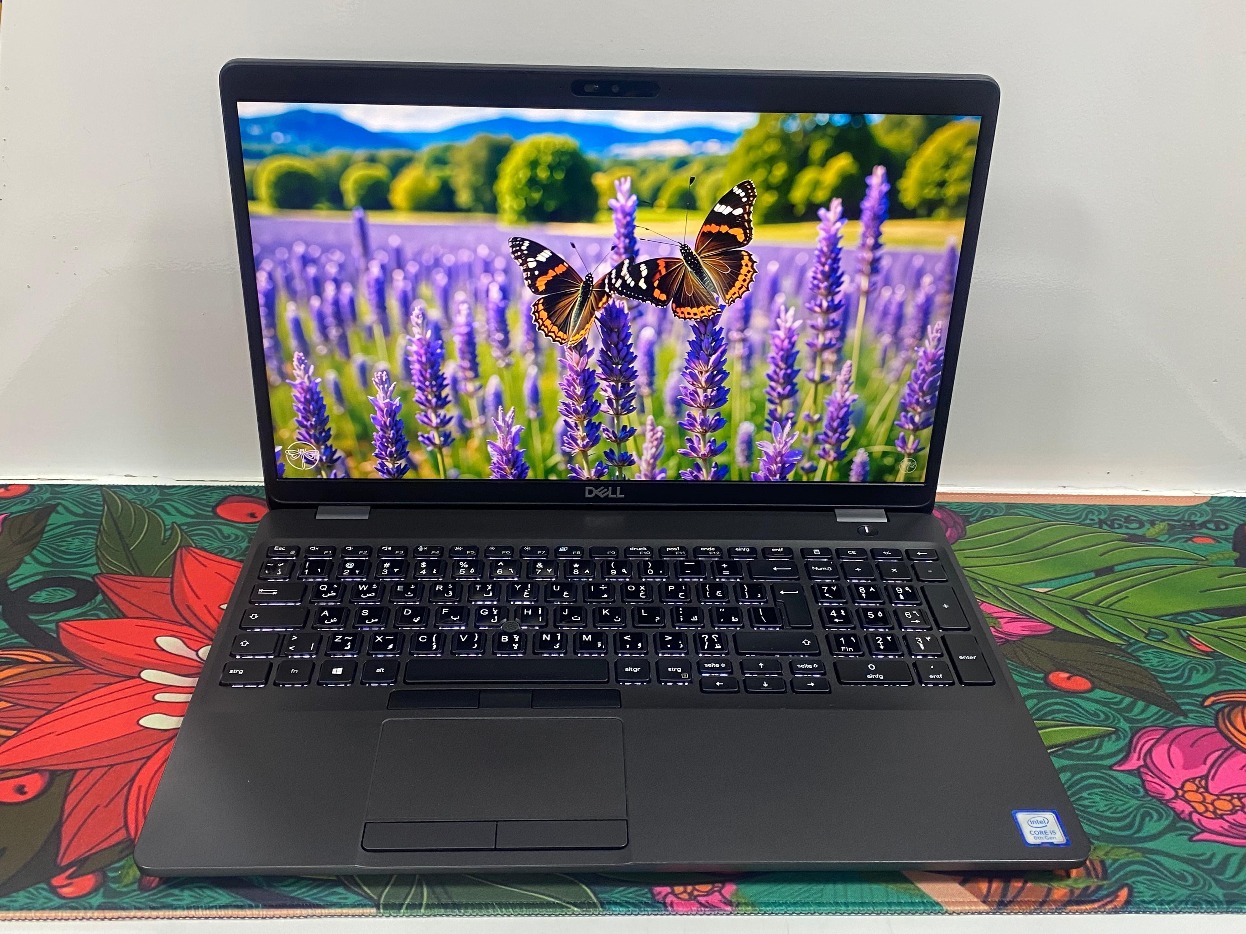 لاب توب ديل لاتيتيود 5500 (انتل كور i5-8265U - رام 16 جيجابايت M.2 256GB - DDR4 - انتل UHD جرافيكس - شاشة 15.6 بوصة FHD - كاميرا) استعمال خارج