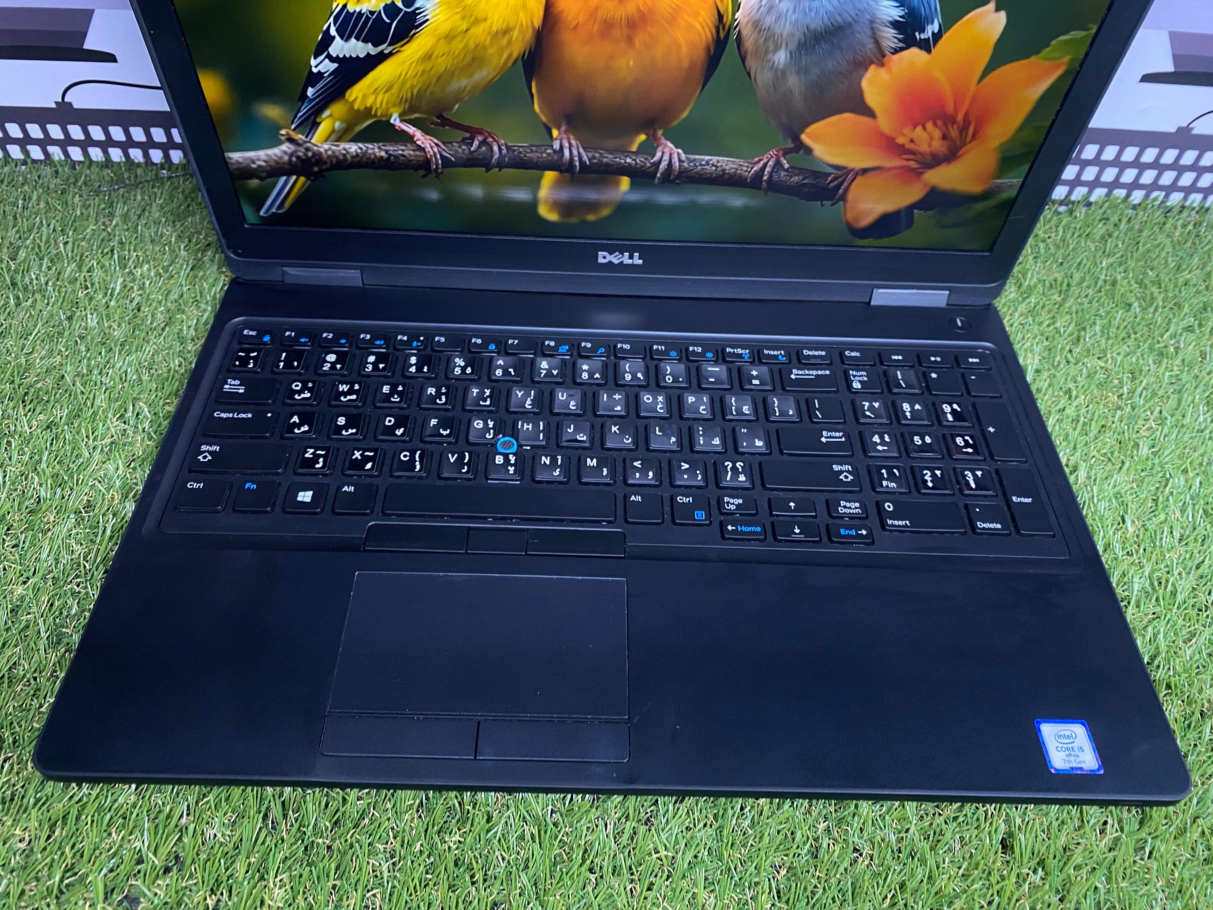 لاب توب ديل لاتيتود (انتل كور i5-7300U - رام 16 جيجابايت M.2 256GB - DDR4 - انتل جرافيكس - شاشة 15.6 بوصة FHD - كاميرا) استعمال خارج