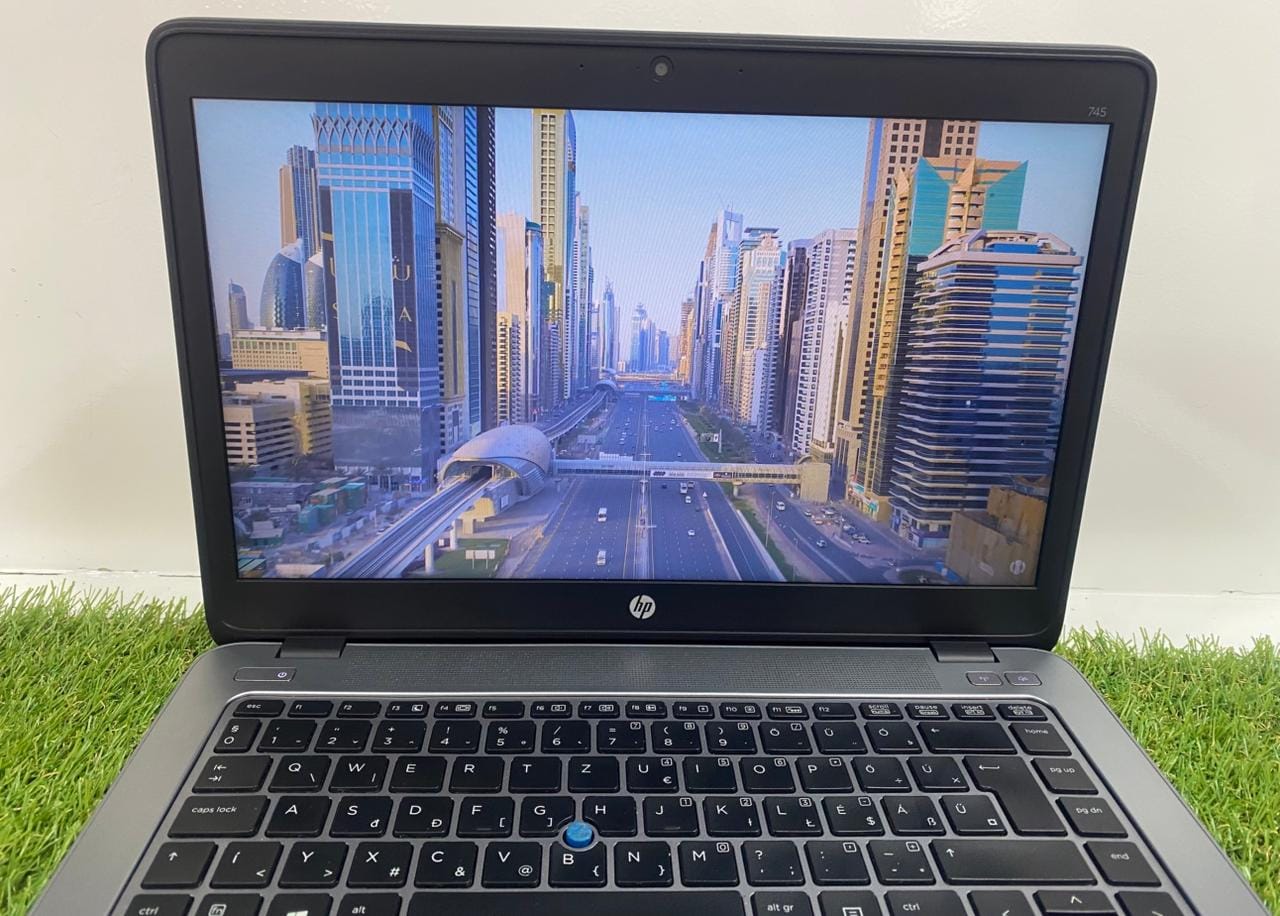 لاب توب اتش بى HP 745 G2 ( اى ام دى برو A10 -7350B R6 - DDR3 رام 8 جيجابايت - M.2 256GB - شاشة 14.0 بوصة HD – كاميرا - فيجا اى ام دى راديون 1جيجابايت ) استعمال خارج