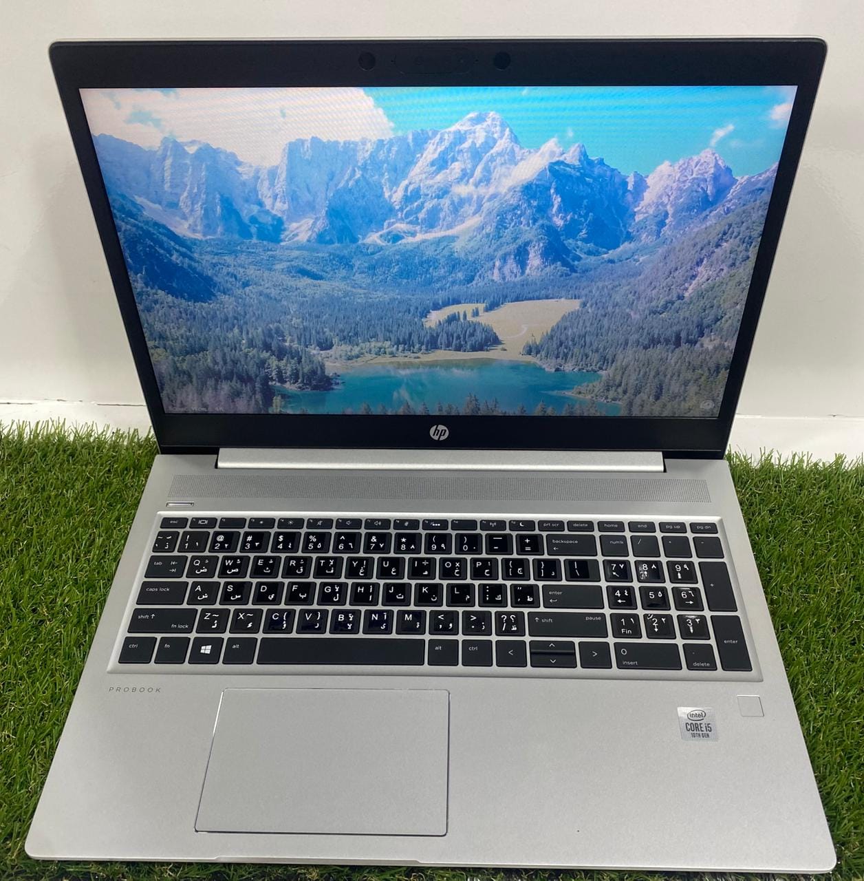 لاب توب اتش بى ProBook 450 G7 (انتل كور i5-10210U - رام 8جيجابايت DDR4 - هارد 256 جيجابايت M.2 - انتل يو اتش دي جرافيكس- شاشة 15.6 بوصة FHD - كاميرا) استعمال خارج