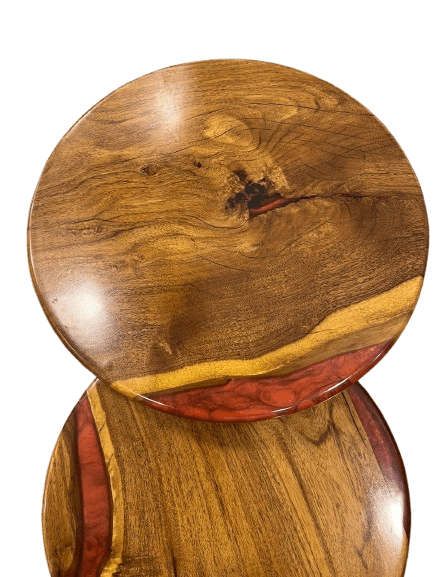 Corner table epoxy 