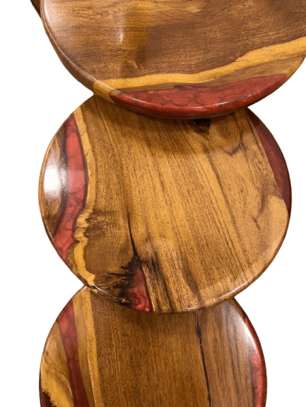 Corner table epoxy 